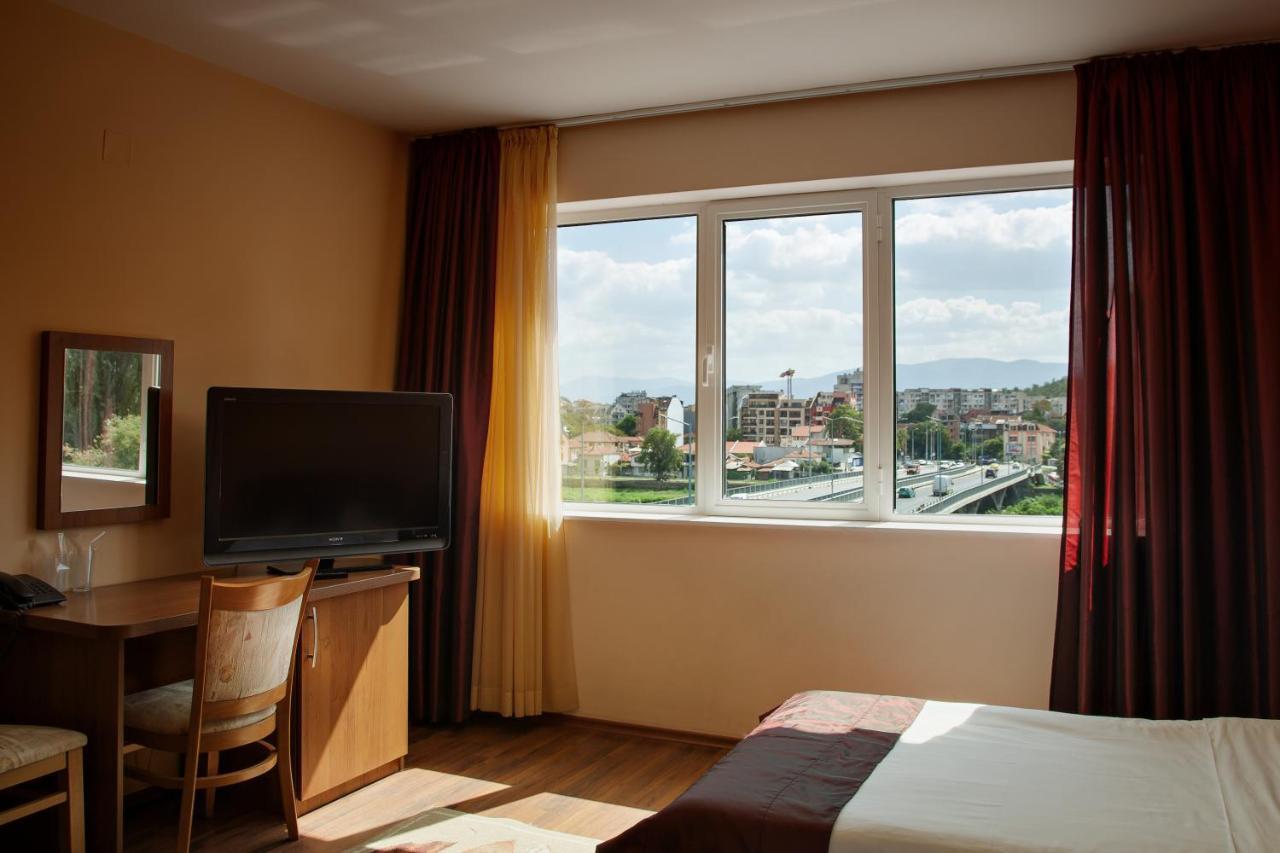 Family Hotel Gerdjika Plovdiv Ngoại thất bức ảnh